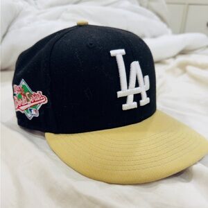 LA Dodgers 1988 World Series Patch New Era Black and Tan Baseball Cap 7 5/8